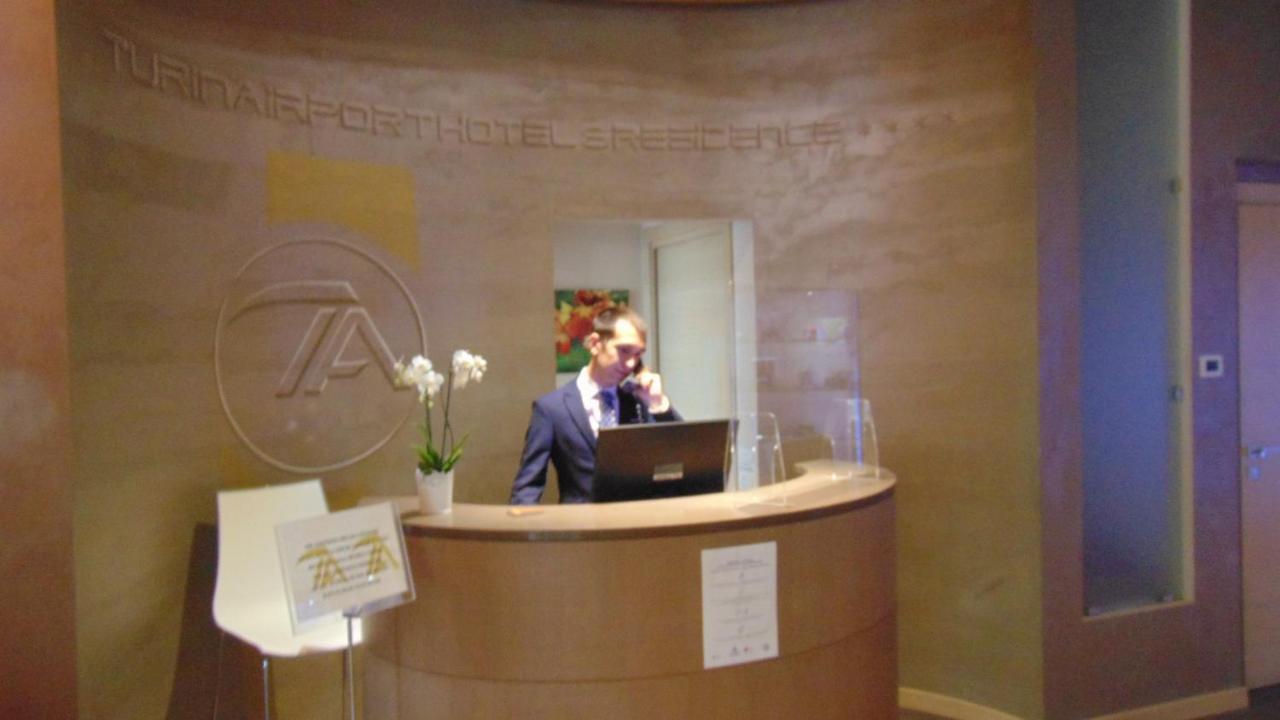 Turin Airport Hotel & Residence San Francesco al Campo Exterior photo