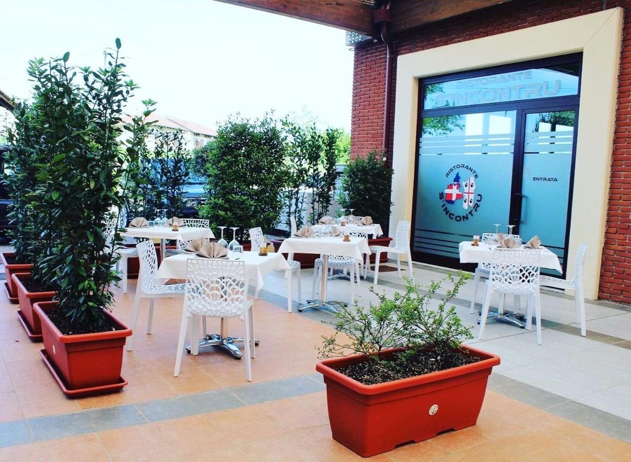 Turin Airport Hotel & Residence San Francesco al Campo Exterior photo
